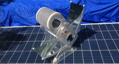 L’Héliosienne, “moulin à soleil” photovoltaïque périodique low-tech L’Héliosienne, “moulin à soleil” photovoltaïque périodique low-tech